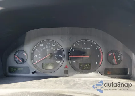 2002 Volvo V70 Xc из США, поврежденный, VIN YV1SZ58D521048023